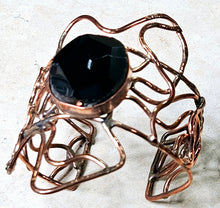 Load image into Gallery viewer, Handcrafted Natural Black Agate Large Abstract Shaped Stone Woven Wire Band Cuff Bracelet Copper Metal