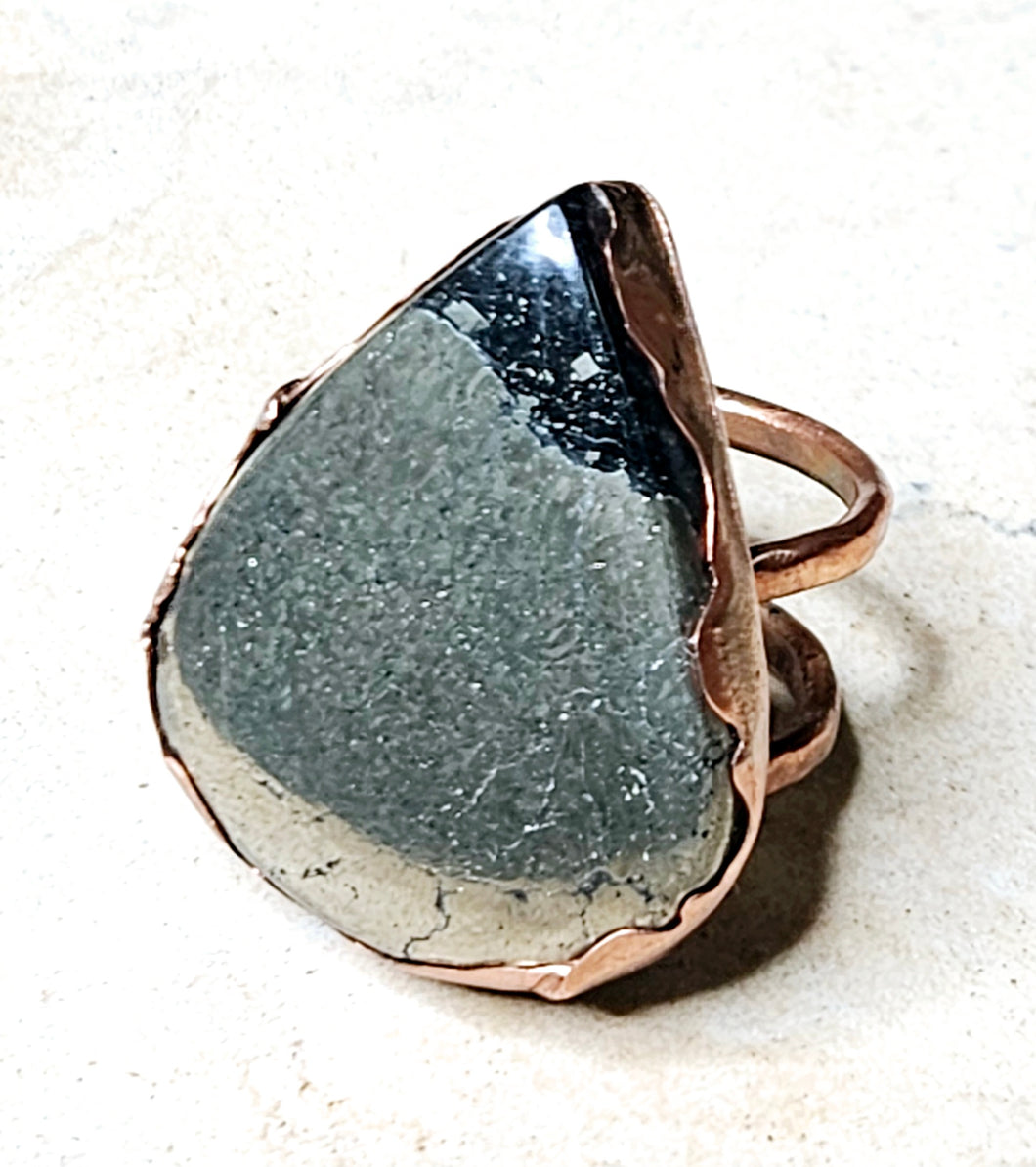 Natural Apache Goldstone Tear Drop Shape Ring Copper Metal Size 8