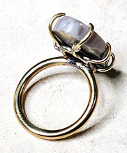 Load image into Gallery viewer, Gray Colored Agate Ring Brass Metal Size 9
