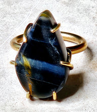 Load image into Gallery viewer, Natural Blue Tigers Eye Tear Drop Shaped Stone Ring Brass Metal Hardware Size 8.75
