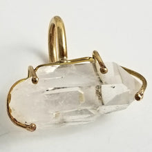 Load image into Gallery viewer, Clear Natural Form Rock Quartz Stone &amp; Brass Metal Ring Size 7
