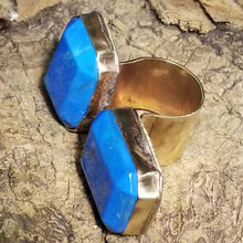 Load image into Gallery viewer, Turquoise Howlite Dual Stone &amp; Brass Metal Open Band Ring Adjustable Size 8
