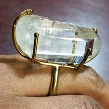 Load image into Gallery viewer, Clear Natural Form Rock Quartz Stone &amp; Brass Metal Ring Size 7
