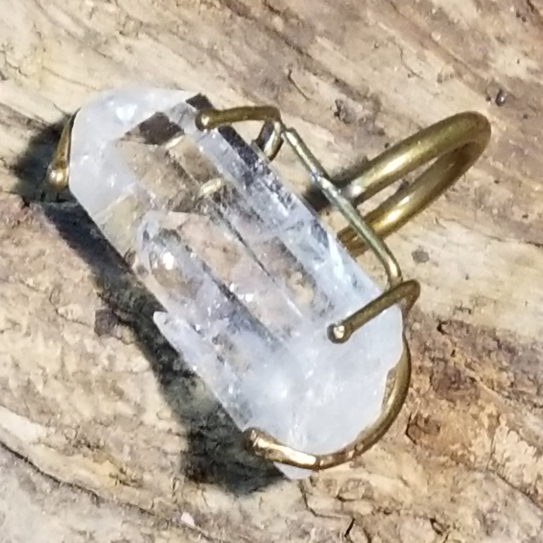 Clear Natural Form Rock Quartz Stone & Brass Metal Ring Size 7