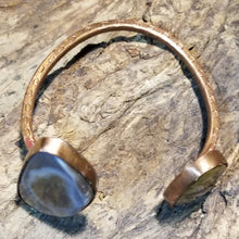 Load image into Gallery viewer, Dual Agate Stone &amp; Copper Metal Open Bangle
